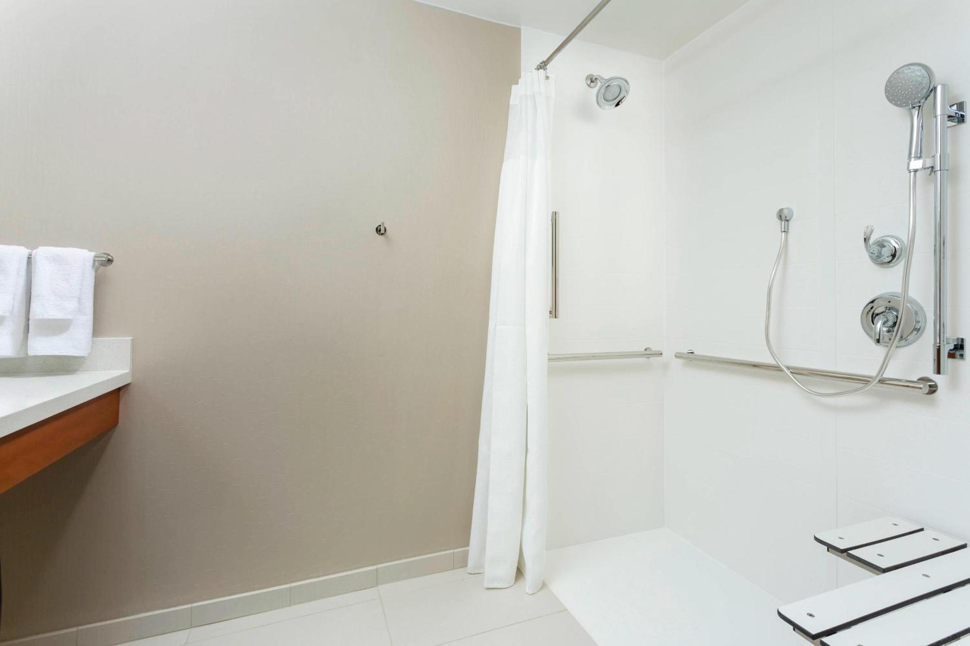 Springhill Suites By Marriott San Diego Mission Valley Екстер'єр фото